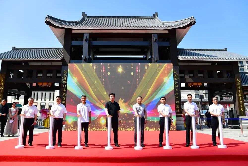 7.17年(nián)中慶 安徽省百腦彙電子時代廣場有限公司消夏藝術(shù)節 圖2.jpg